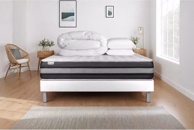 Kit letto completo Vitalspring Zen bianco con materasso hybrid memory foam e box spring, include doghe, 2 cuscini e piumino, L/P: 180 x 200 cm – 1