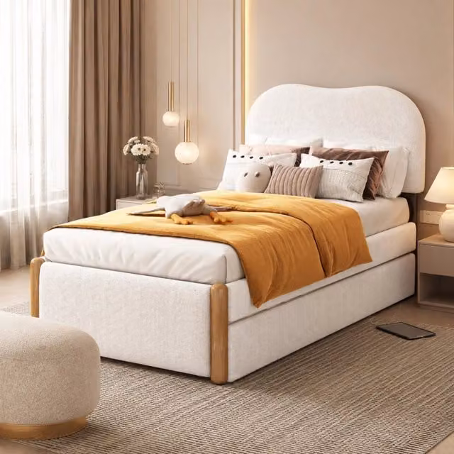 Letto singolo imbottito ULEVR 90x200 cm con letto estraibile, rivestimento effetto peluche bianco e MDF