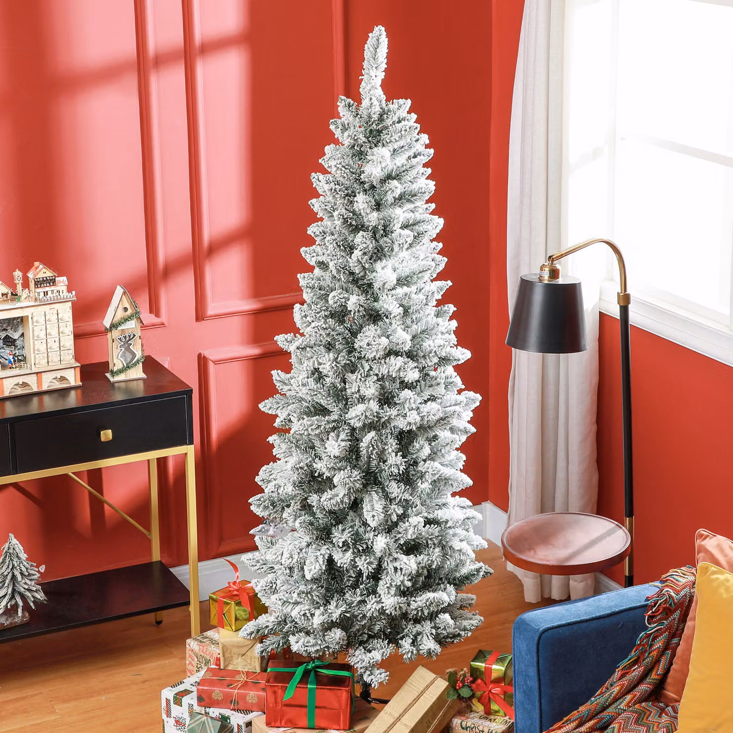 Albero di Natale HOMCOM Verde con 479 Rami Innevati, Design Alto e Stretto con Base Pieghevole, Altezza: 180 cm – 2