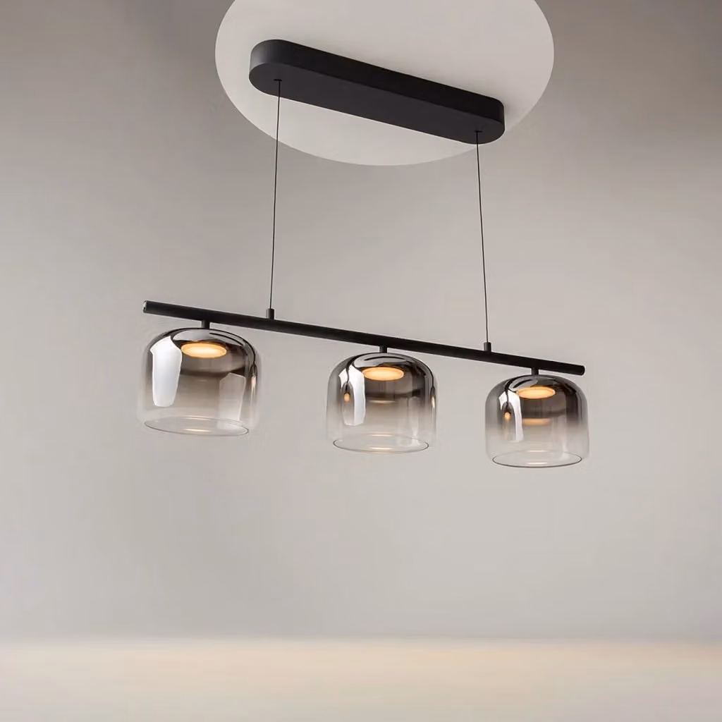 Lampadario a sospensione Maytoni Spirito in metallo e vetro nero con 3 luci LED dimmabili L: 80 cm, P: 30 cm, H: 120 cm – 2