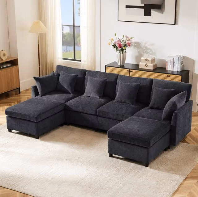 Divano modulare 4 posti 278x161x81 cm in tessuto Chenille grigio con 2 pouf e 6 cuscini HOMVRA