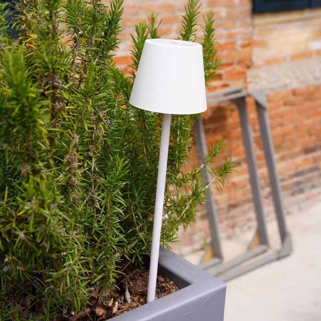 Zafferano Poldina Lampada da giardino con picchetto a batteria ricaricabile portatile colore Bianco - Illuminazione LED touch dimmerabile per esterni – 2