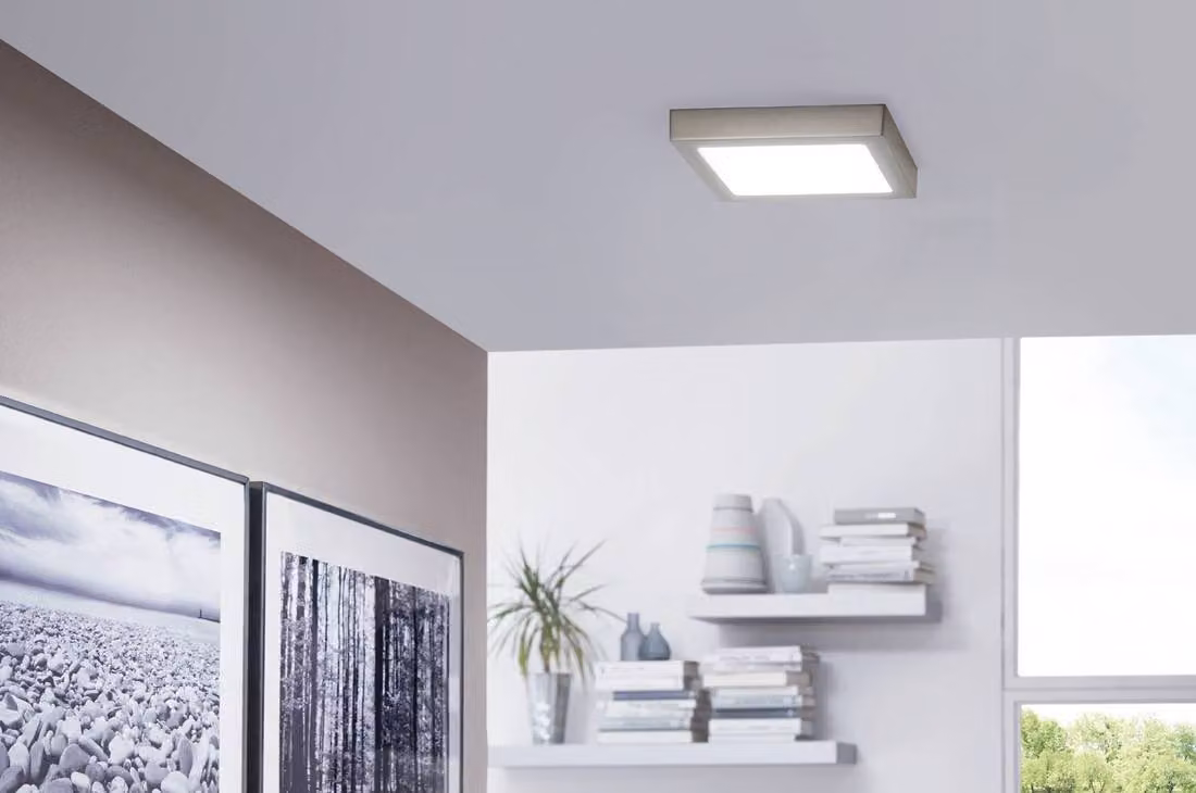 Lampada da soffitto LED EGLO connect Fueva-C, lampada da soffitto Smart Home, materiale: metallo fuso, plastica, colore: nichel opaco, L: 22,5x22,5 cm, dimmerabile, tonalità di bianco e colori regolabili