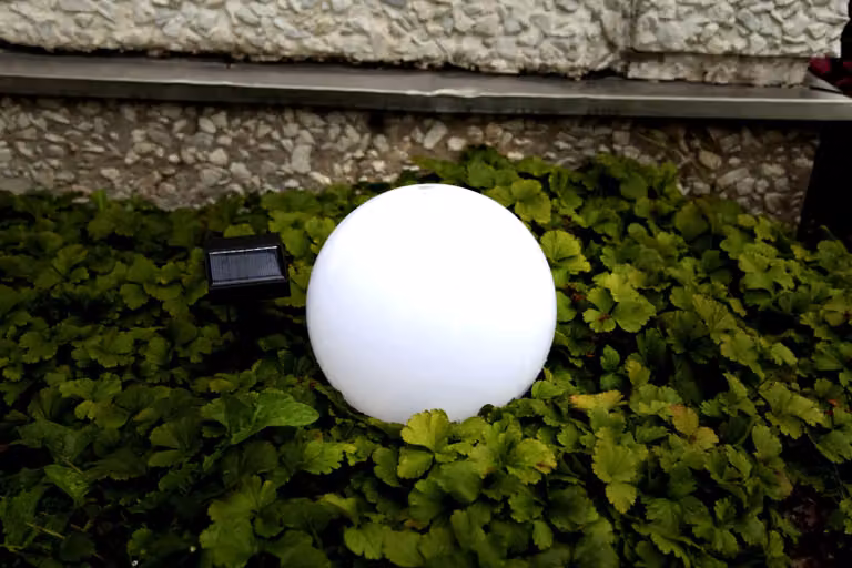 Sfera solare a LED, bianca, Ø 20 cm circa,