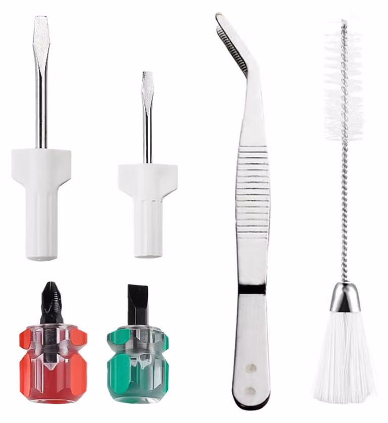 Kit di pulizia per utensili da cucito, completo di cacciaviti