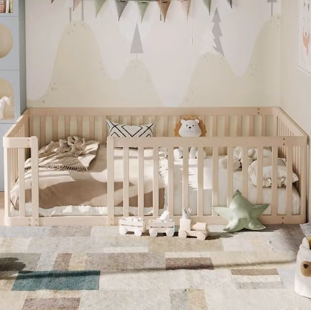 Letto a piattaforma 90x200 in legno di pino con sponde; Crema