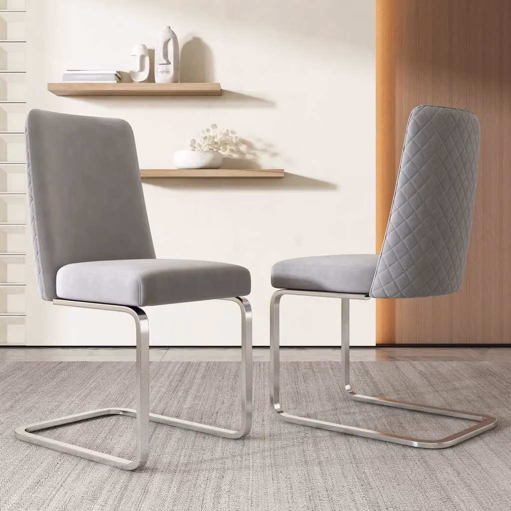 Set di 4 sedie da pranzo moderne WISHDOR in velluto grigio e argento con schienale geometrico e gambe in metallo lucido – 2