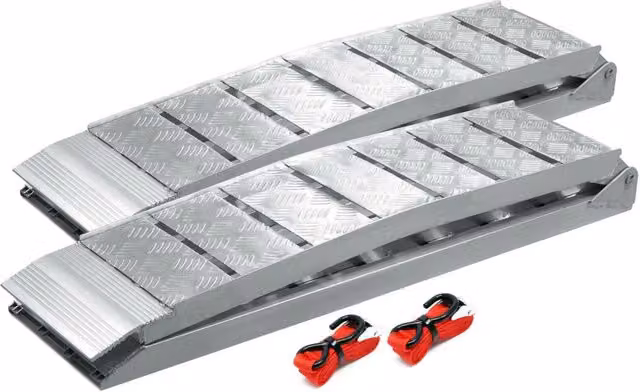 Set di 2 rampe di carico pieghevoli in alluminio argento per moto e ATV, lunghezza 228 cm, portata 1360 kg