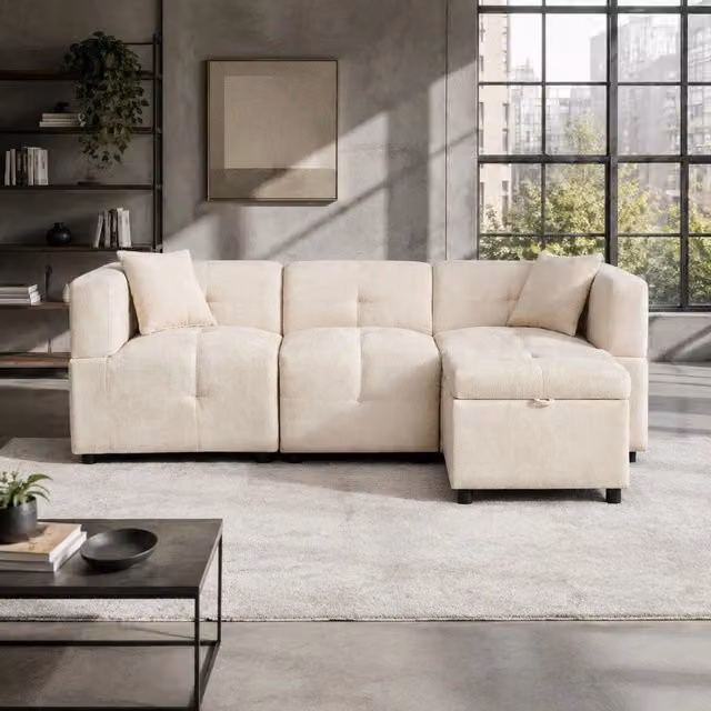 Divano angolare modulare MIVRAY a 3 posti in tessuto beige con pouf coordinato e cuscini, L/P/H: 204 x 126 x 69 cm