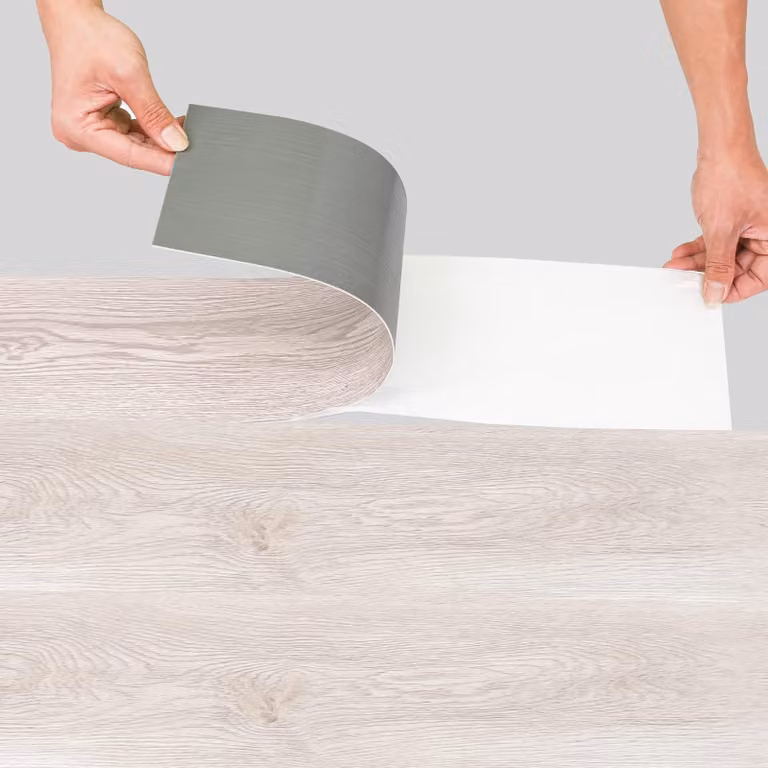 Pavimento in PVC autoadesivo per cucina e bagno