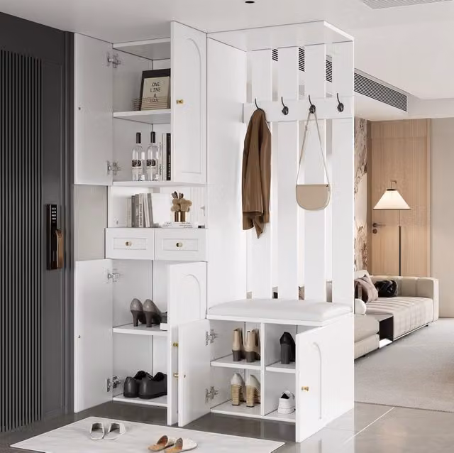 Mobile ingresso multifunzione bianco 110x37x180 cm in truciolare con 2 cassetti; 4 ganci e 6 ante