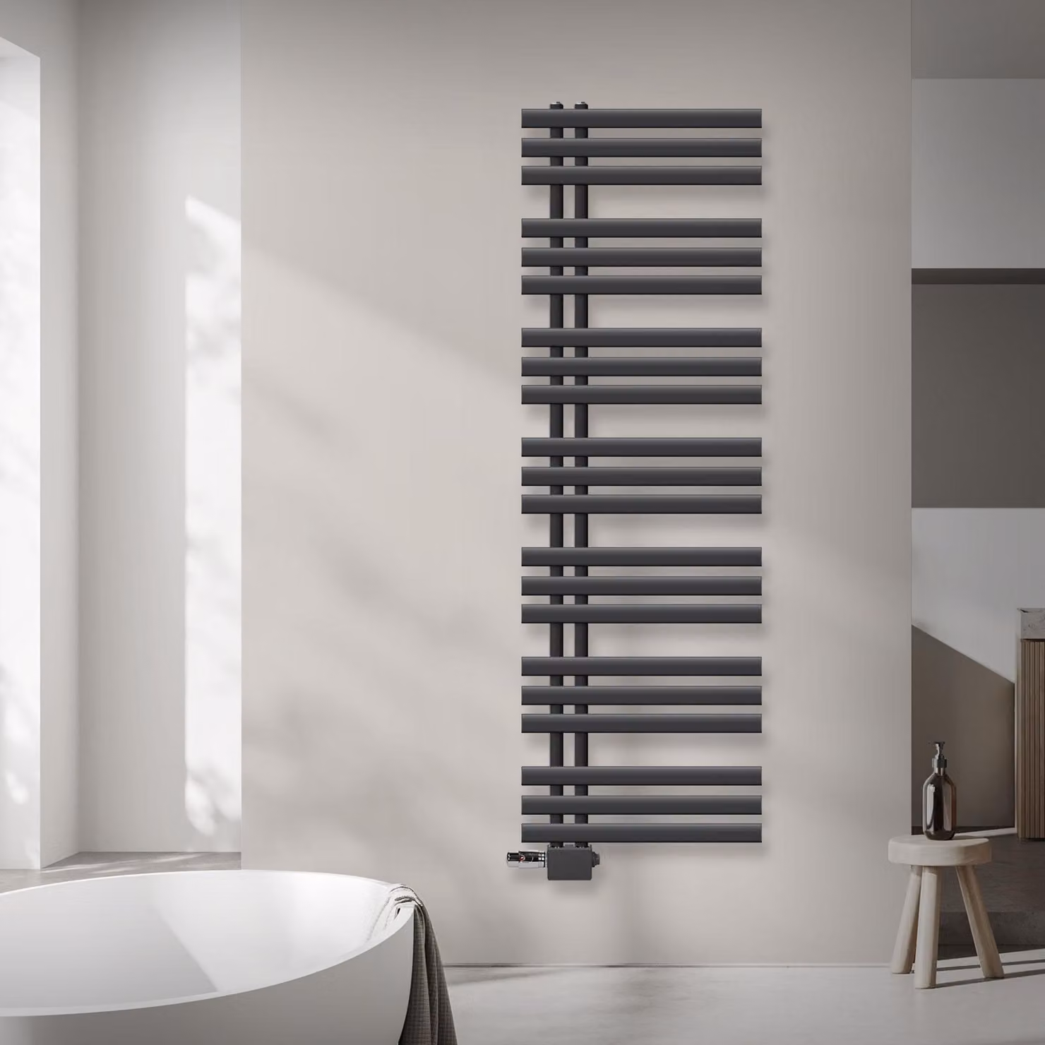 Radiatore da bagno LuxeBath Design, 500x1600 mm, antracite, set di collegamento termostatico universale ad angolo e passante, senza elemento riscaldante