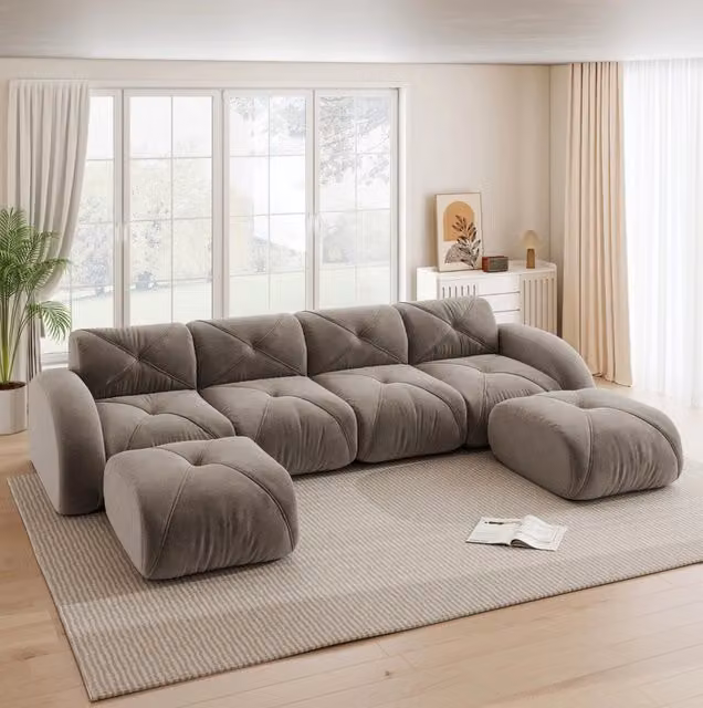 Divano modulare senza struttura in chenille con design basso e seduta flessibile; tortora
