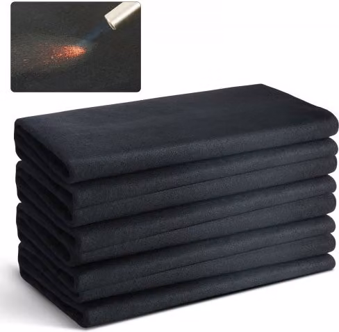 Set di 4 copertine per saldatura VEVOR in feltro di fibra di carbonio nera, resistenti al calore fino a 982°C, L: 95 cm x P: 91 cm x H: 0,3 cm