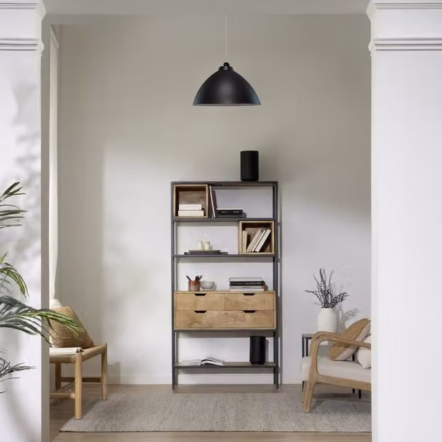 Libreria Boston Banak in legno massello di mango e metallo stile industrial, colore marrone multicolore con ripiani regolabili