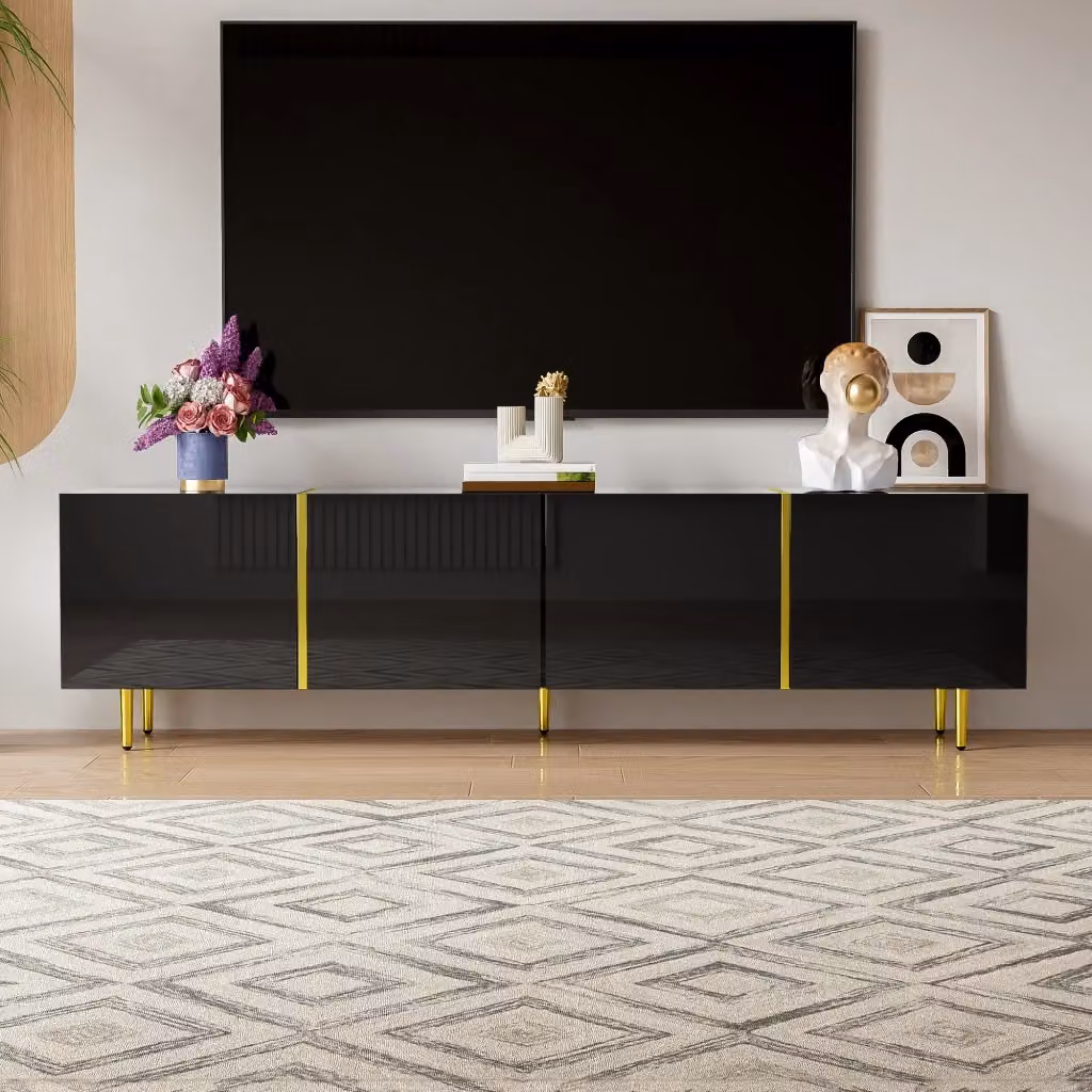 Cassettiera per TV KOMHTOM moderna in MDF nero lucido con dettagli oro, L: 170 cm, P: 35 cm, H: 46 cm – 2