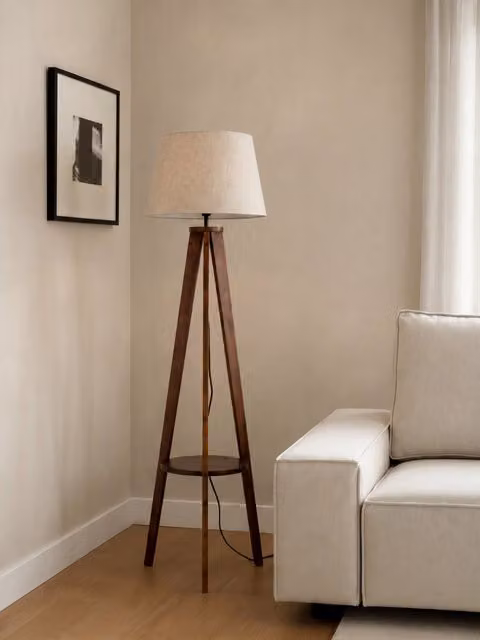 Tria lampada da terra Kenay Home in legno e tessuto bianco e beige H: 151 cm