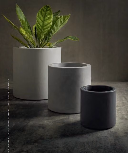 Vaso cilindrico Fenice Elbi in resina colore Industrial Grey L: 62.0 cm, P: 61.5 cm, H: 62.0 cm