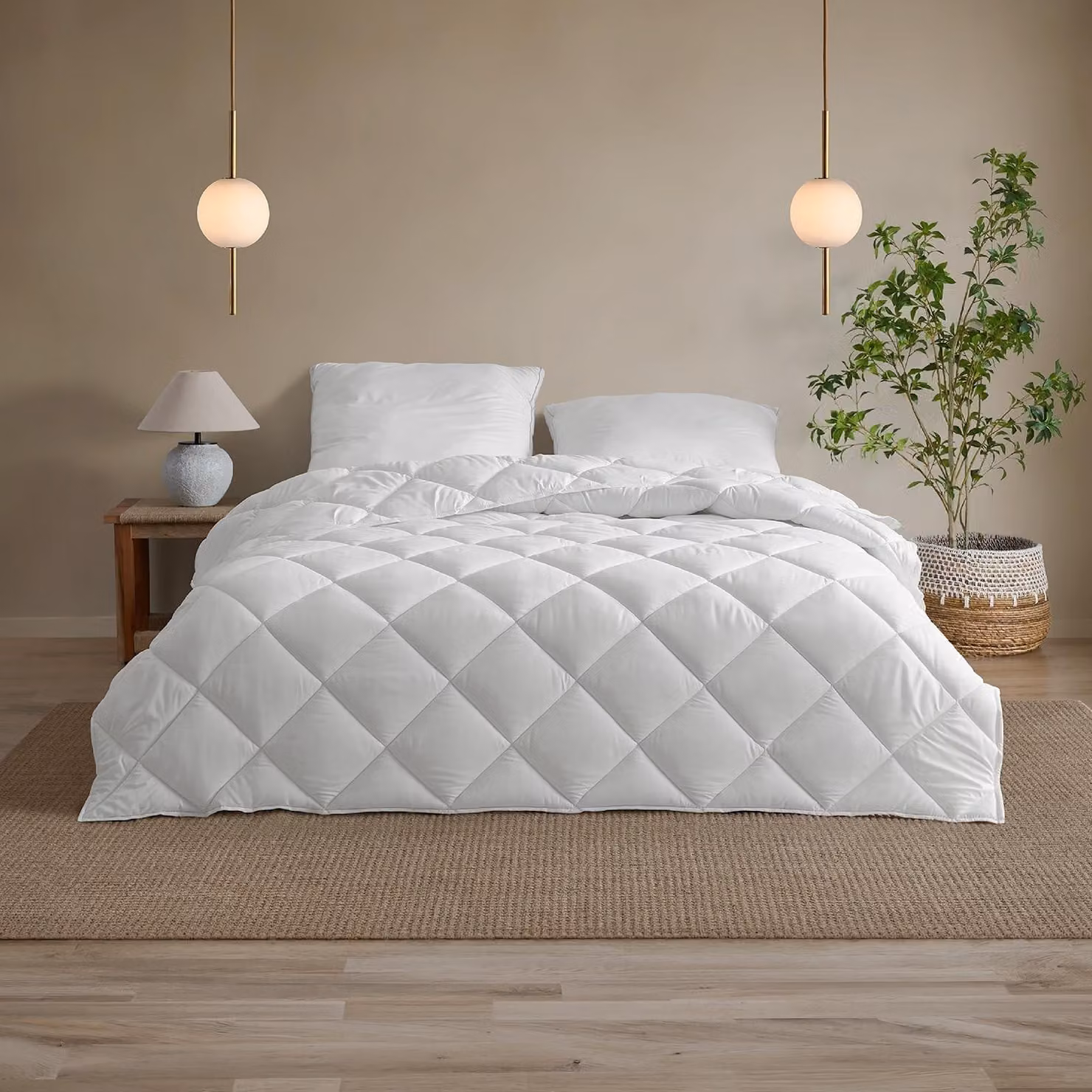 Coperta estiva di 220 x 240 cm, realizzata in microfibra traspirante e ipoallergenica