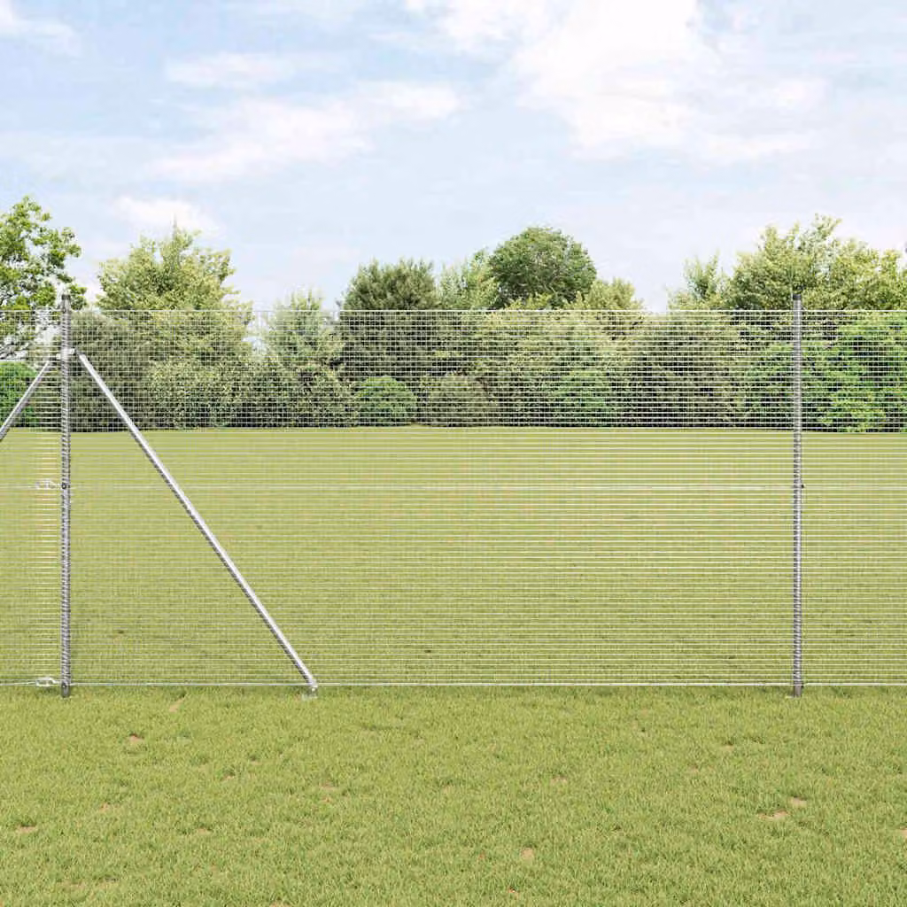 Recinzione in rete saldata con punte 10 x 1,5 m (L x H)