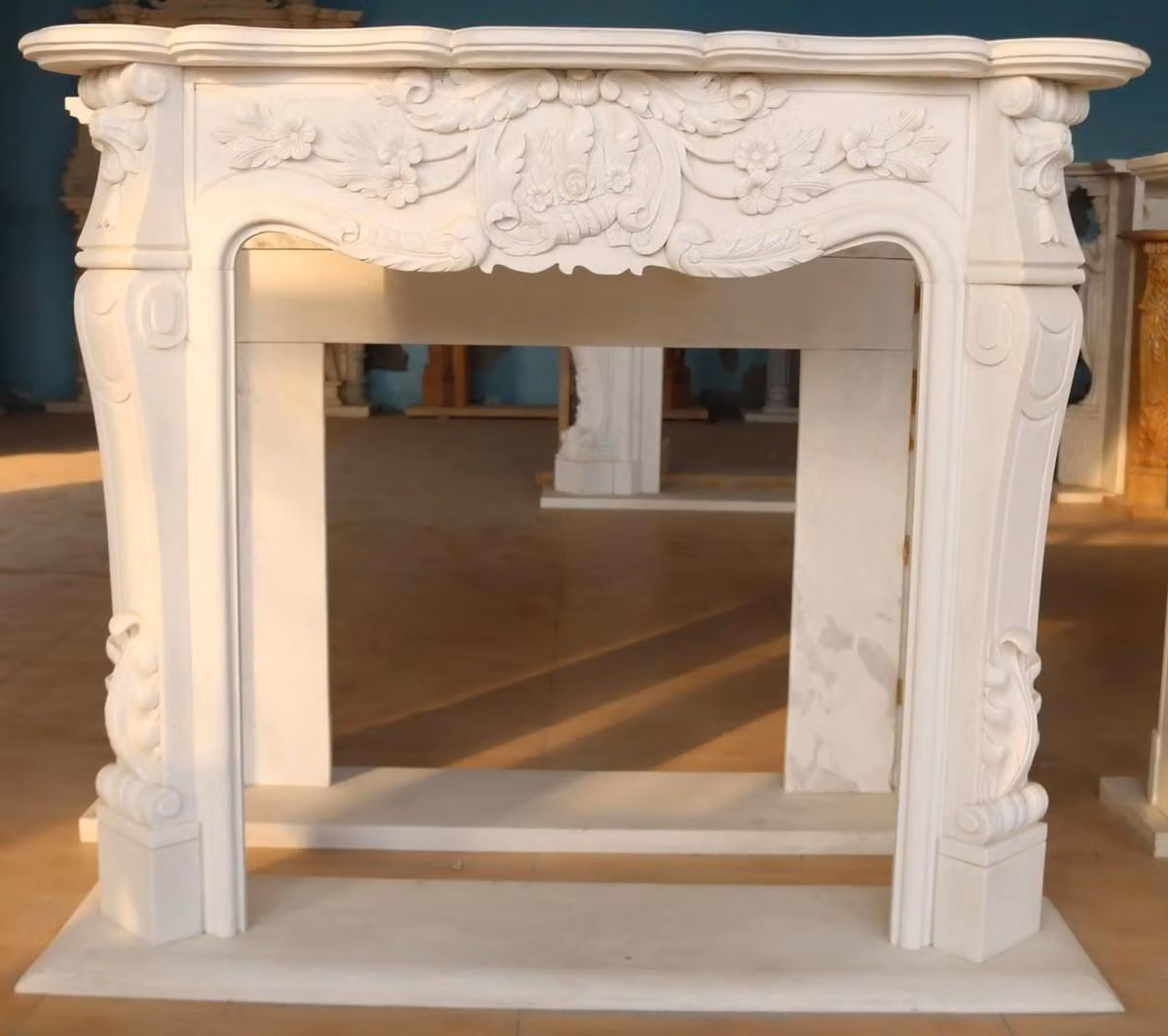 Casa Padrino Contorno camino barocco in marmo bianco 153 x H. 113 cm