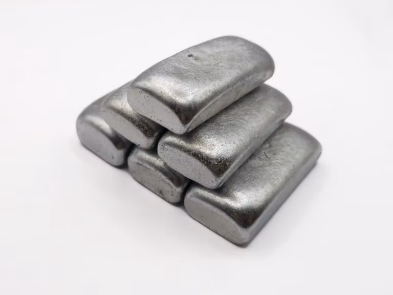 Lega di alluminio fuso AlSi9Cu3 in lingotti da 100 g, peso: 250 g