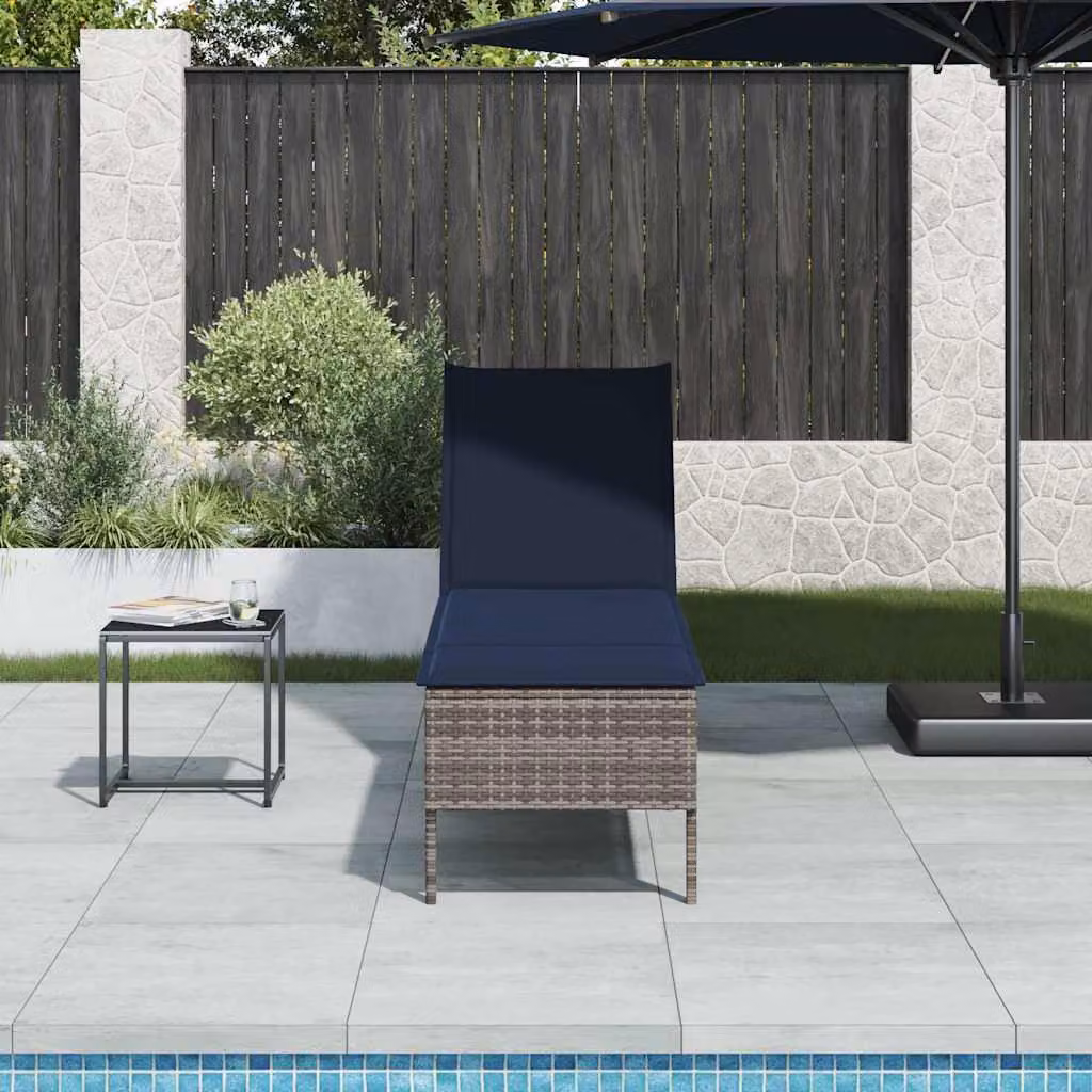 vidaXL Lettino Prendisole in Polyrattan con Cuscino Grigio e Blu, Poggiatesta Regolabile, L 200 x P 55 x H 44 cm