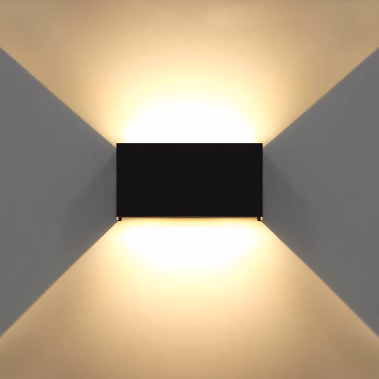 Lampada a LED da parete, 24 W, luce direzionale verso l'alto e verso il basso, regolabile, grado di protezione IP65, colore nero, temperatura di colore 3000 K