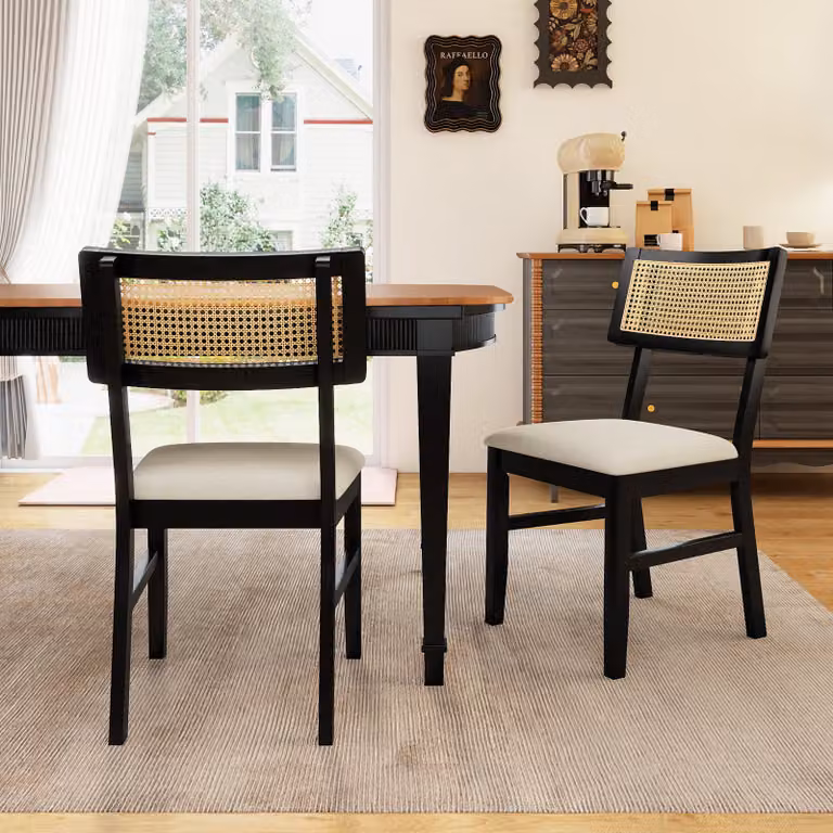 Set di 2 sedie da pranzo Costway in rattan e legno di gomma con rivestimento in tessuto nero per cucina, soggiorno o ristorante