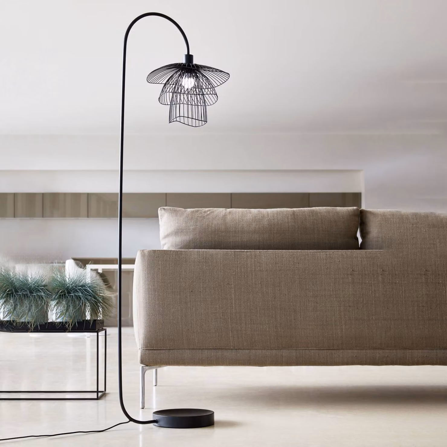 Forestier Lampada da terra di design Papillon XS, Nero, Soggiorno / Sala da pranzo, Metallo, Design, Lampada da terra