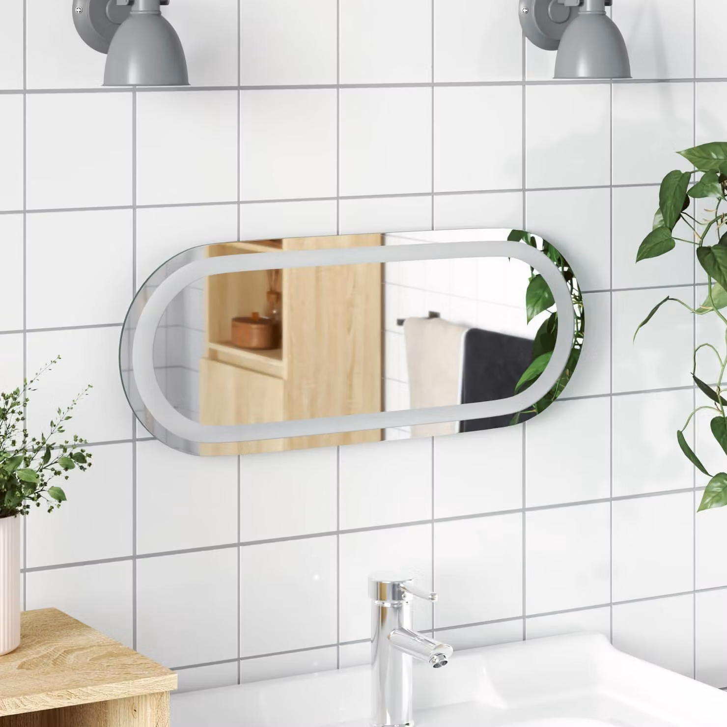 Specchio da bagno moderno vidaXL con luce LED in vetro temperato trasparente L: 50 cm, H: 20 cm