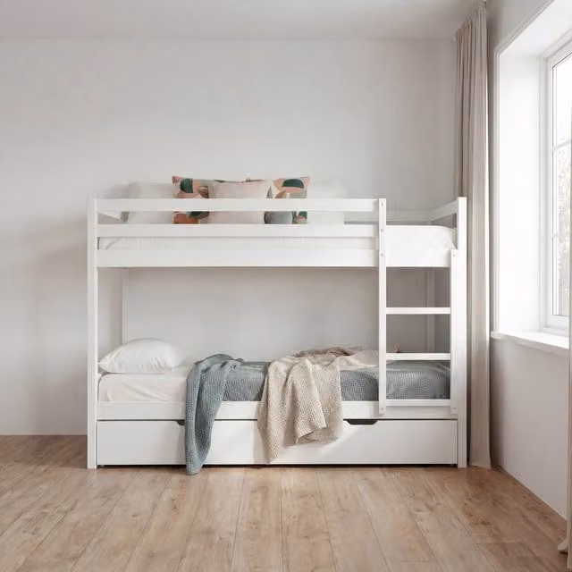 Letto a castello Kivu Banak in legno di pino laccato bianco con scaffali laterali per materasso 90x200 cm