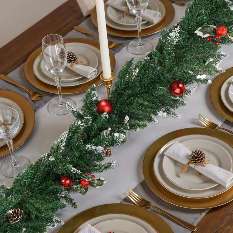 Ghirlanda natalizia Tectake con palline e pigne di abete, decorazione rustica rossa e verde, 2,7 m