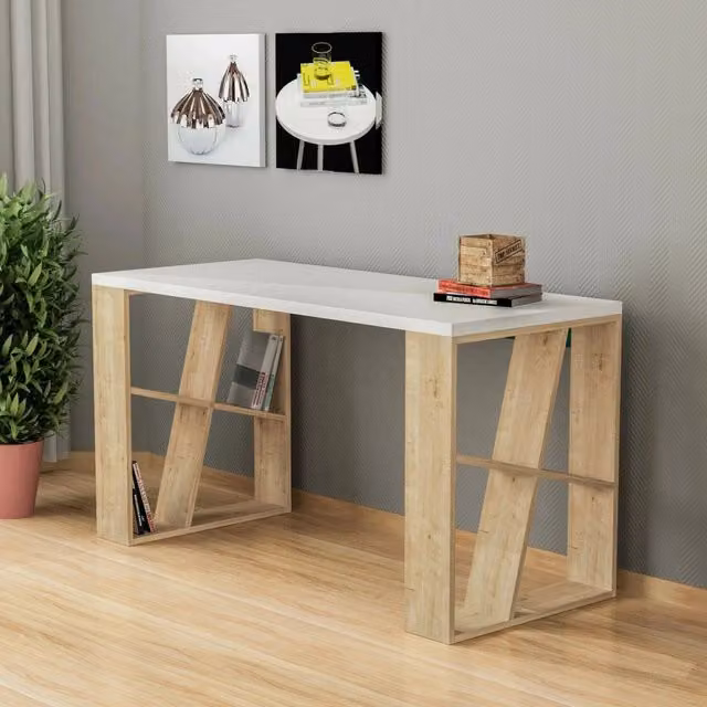 Scrivania DMORA Ernestina per ufficio e casa, tavolo moderno per computer, L 140 cm x P 60 cm x H 75 cm, Bianco e Rovere – 1