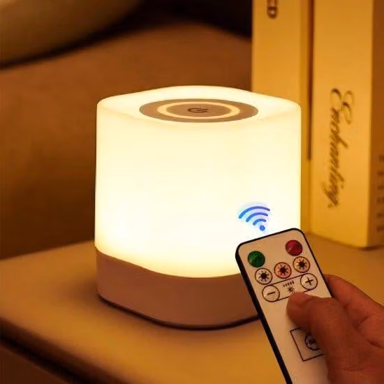 Lampada da tavolo Touch, ricaricabile, dimmerabile, 3 colori, portatile, per la cameretta dei bambini, il soggiorno, il campeggio, batteria da 2600 mAh