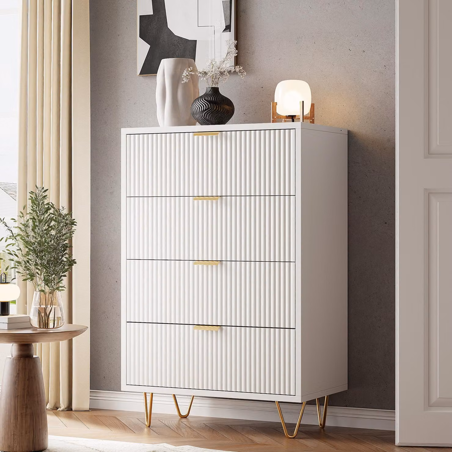 Cassettiera moderna bianca con 4 cassetti, gambe e maniglie dorate, 91 x 34 x 60 cm