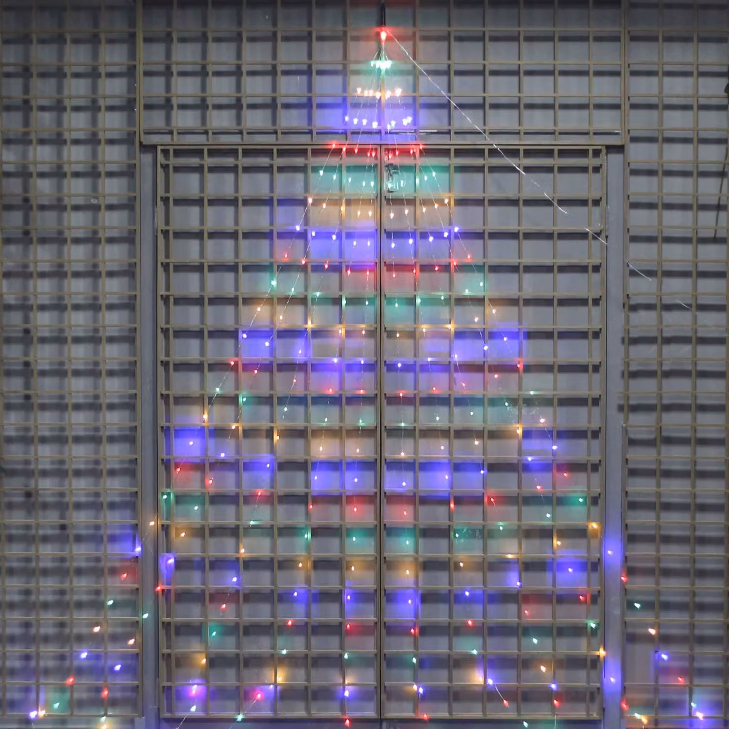 Catena luminosa con 300 LED, lunghezza 3 metri, 10 fili, multicolore, impermeabile