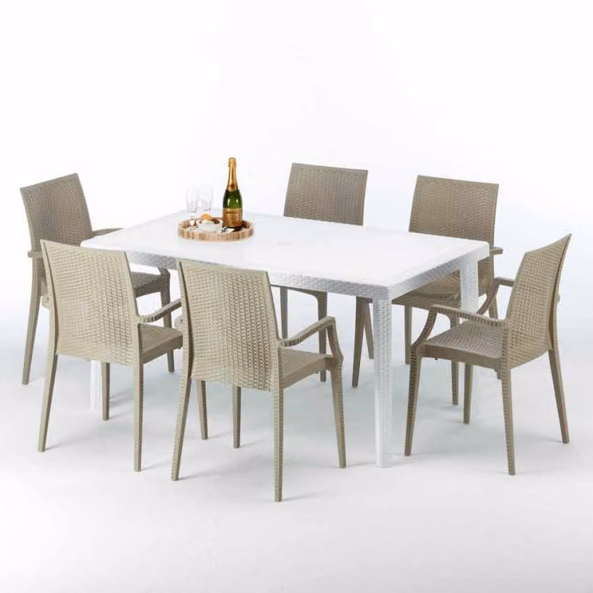 Tavolo rettangolare bianco e 6 sedie in polipropilene colorato Set di bastoni per esterni Grand Soleil Arm Bistrot Summerlife - Beige