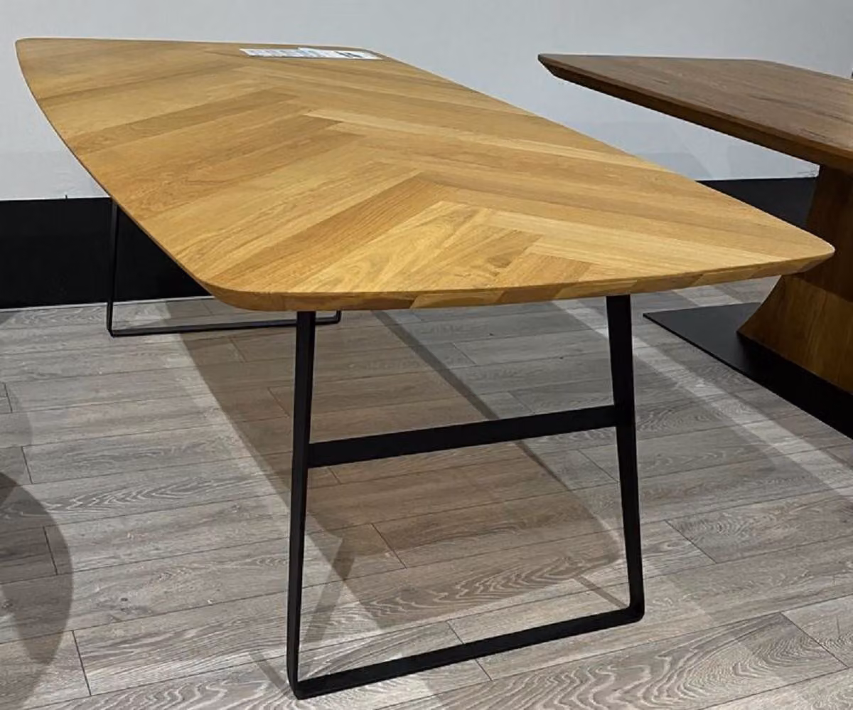 Casa Padrino tavolo da pranzo colori naturali / nero 240 x 110 x h. 77 cm - Tavolo da cucina rettangolare piano in legno massiccio - Mobili da sala da pranzo in legno massiccio - Mobili da sala da pranzo