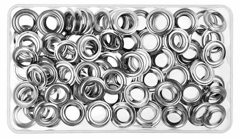 Set di 125 occhielli con attrezzi, in rame e argento, per abbigliamento e tende