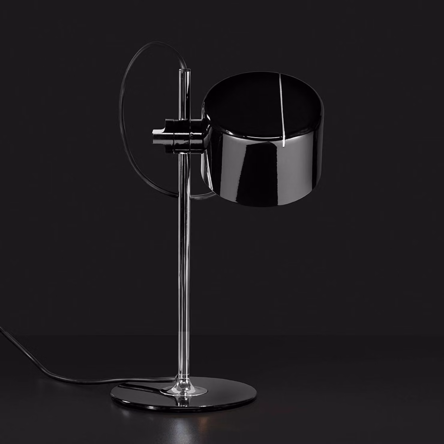 Oluce Lampada da scrivania Mini Coupè, Nero, Soggiorno / Sala da pranzo, Alluminio, Design, Lampada da tavolo