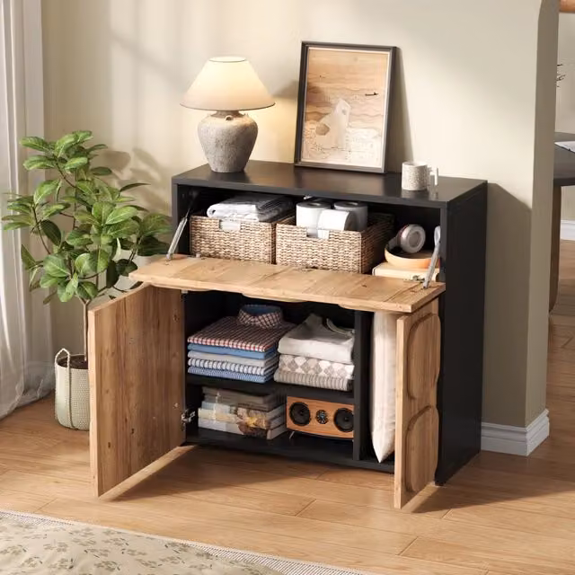 Comò con quattro vani design modulare finitura effetto legno naturale struttura nera per soggiorno 79.6 × 34.8 × 81.5 cm