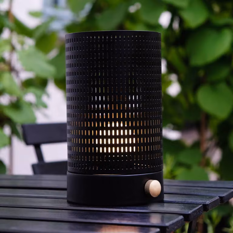 Dyberg Larsen Lampada da tavolo di design Mesh, dimmerabile, Nero, Soggiorno / Sala da pranzo, Metallo, Design, Lampada da tavolo
