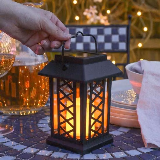 Lampade solari con candele a LED e effetto tremolio realistico - impermeabili - illuminazione da esterno