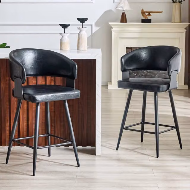 Sedia da pranzo moderna MIVRAY con braccioli e schienale curvo in similpelle PU nera e struttura in metallo