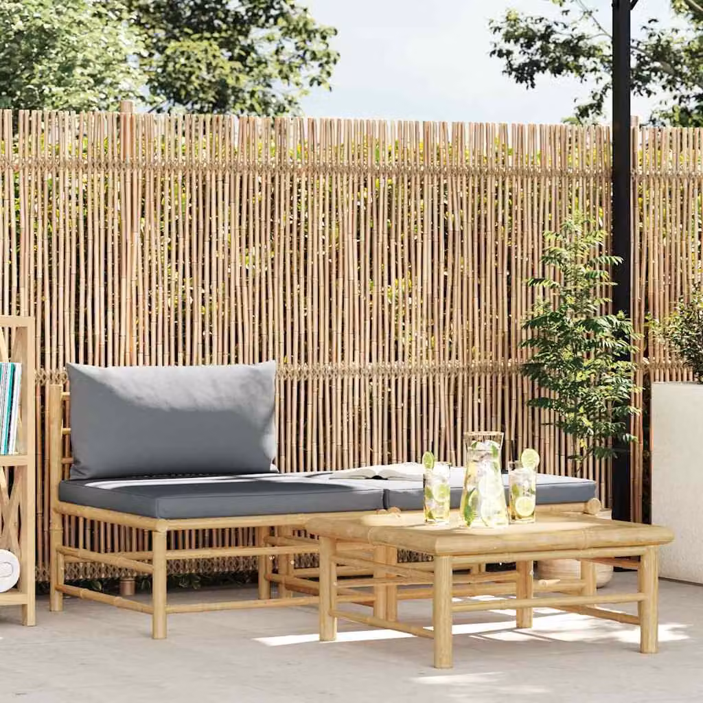 Set da giardino vidaXL composto da divano a 3 posti, tavolino e pouf in bambù con cuscini grigi – 1