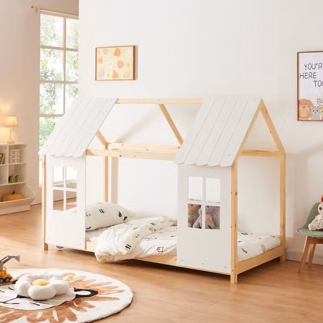 Letto Tostedt en.casa per cameretta a forma di casetta in legno di pino, Naturale/Bianco, L/P/H: 90 x 200 x 107 cm