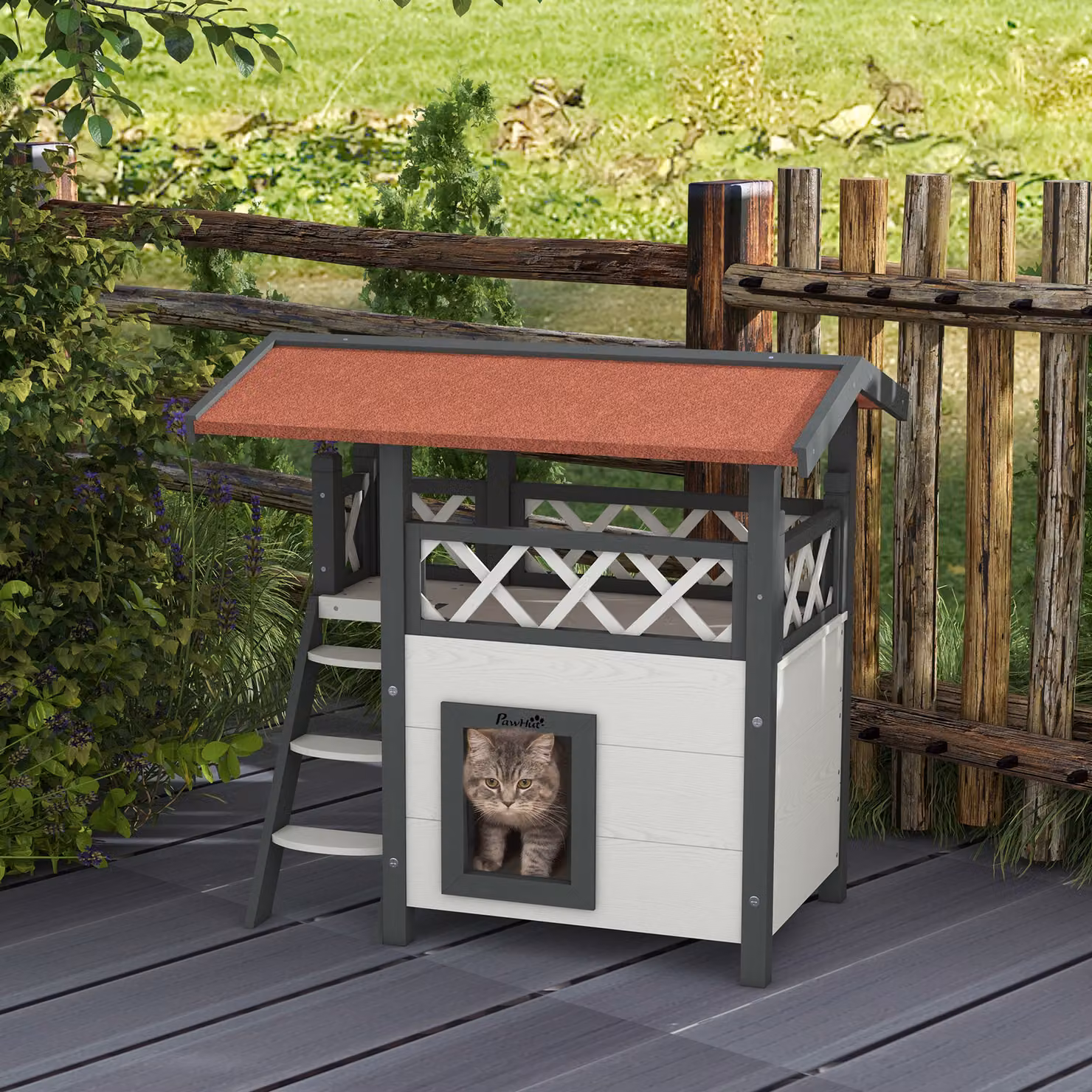 Casetta per gatti da esterno PawHut in legno di abete con terrazza e scaletta, Bianco e Grigio, L: 77 cm, P: 50 cm, H: 73 cm – 2