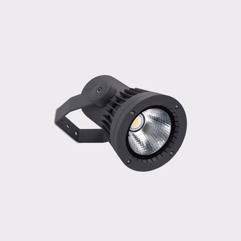 LEDS C4 Hubble: faretto LED, 96,8 W, luce bianco caldo, 9931 lm, grado di protezione IP65, colore grigio