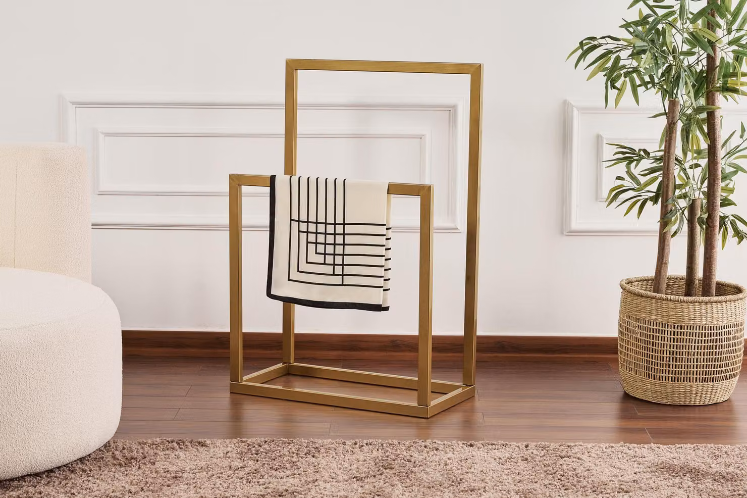 Skye Decor, Ged-032-A, espositore da sala, oro, 100% METALLO, 25 x 60 x 90 cm